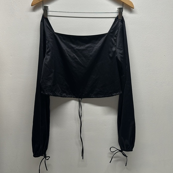 Intimately Free People FP Crop Top Satin Long Sleeve Cropped Blouse Black Small - Picture 5 of 7